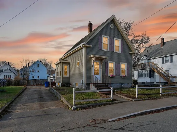 28 Cottage St, Taunton, MA 02780