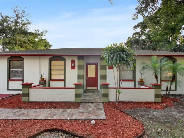 3215 Deerfield Dr, Tampa, FL 33619