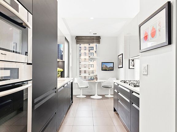 3rd image of 255 E 74th St APT 9C