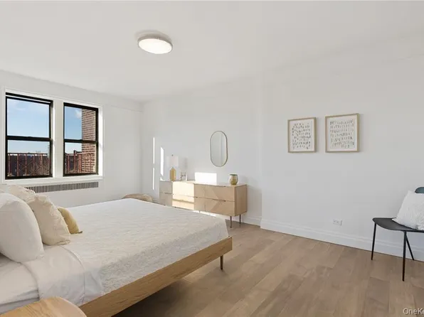 40-35 Ithaca Street image 8 of 10