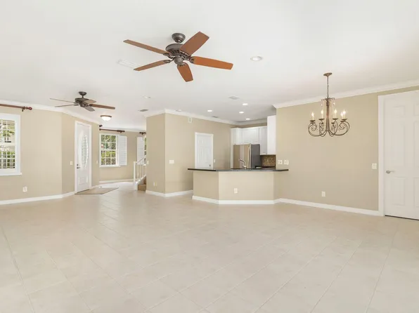 123 New Haven Boulevard, Jupiter, FL 33458
