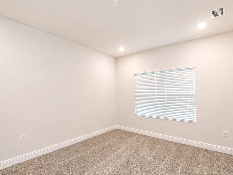 530 Bridle Way — Photo 12