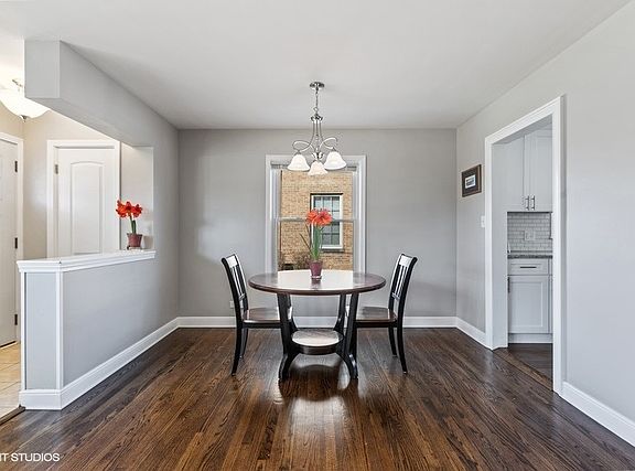 4th image of 1853 Norfolk Ave