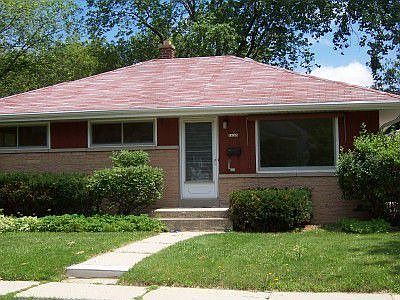 2nd image of 3620 S 86th St