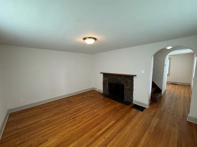 233 Willowdale Rd #1 — Photo 7