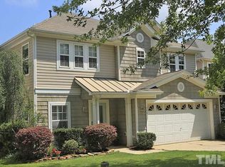 348 Trayesan Dr, Holly Springs, NC 27540