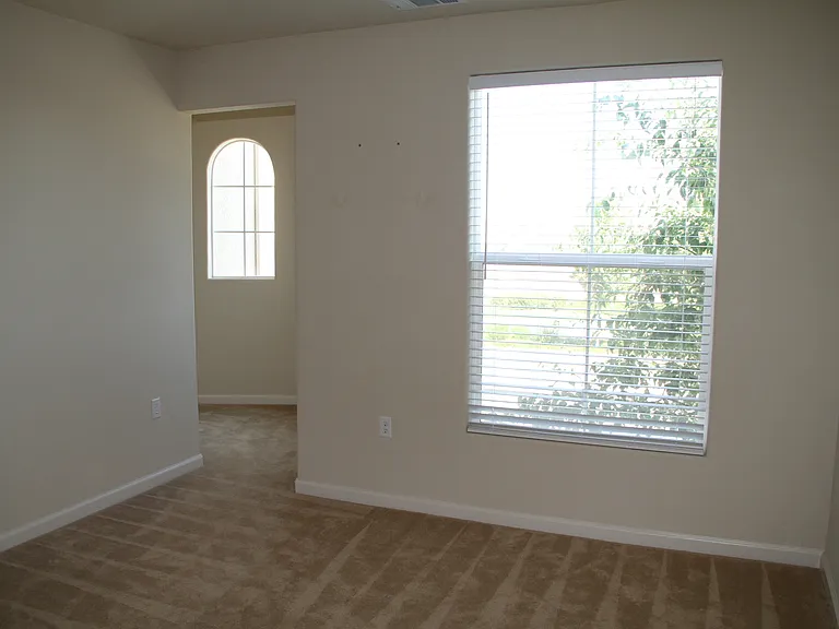 5416 Tares Cir — Photo 7