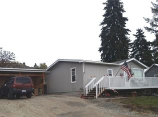 325 W Cherry Ave, Omak, WA 98841