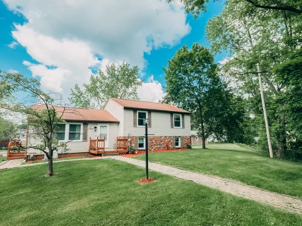 525 Elm St, Indiana, PA 15701