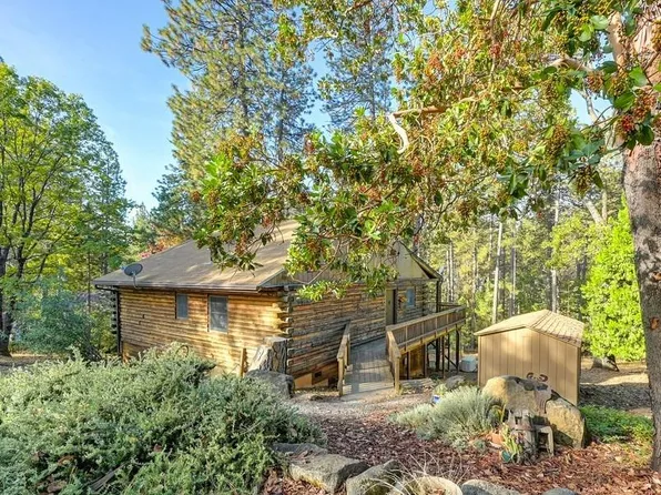 6052 Silverleaf Dr, Foresthill, CA 95631