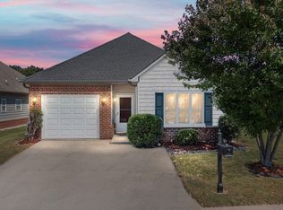 102 Holland Cir, Pelham, AL 35124