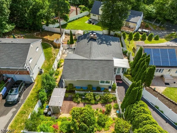 35 White Meadow Rd, Rockaway Twp., NJ 07866
