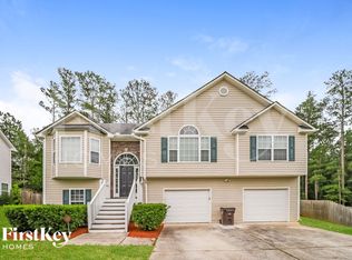 8018 Bradshaw Ct, Douglasville, GA 30134