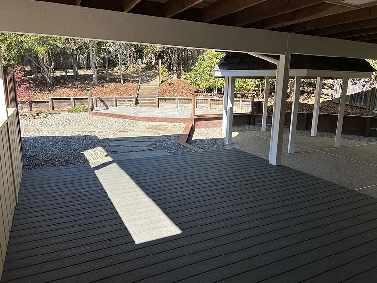 85 Jackson Dr — Photo 38