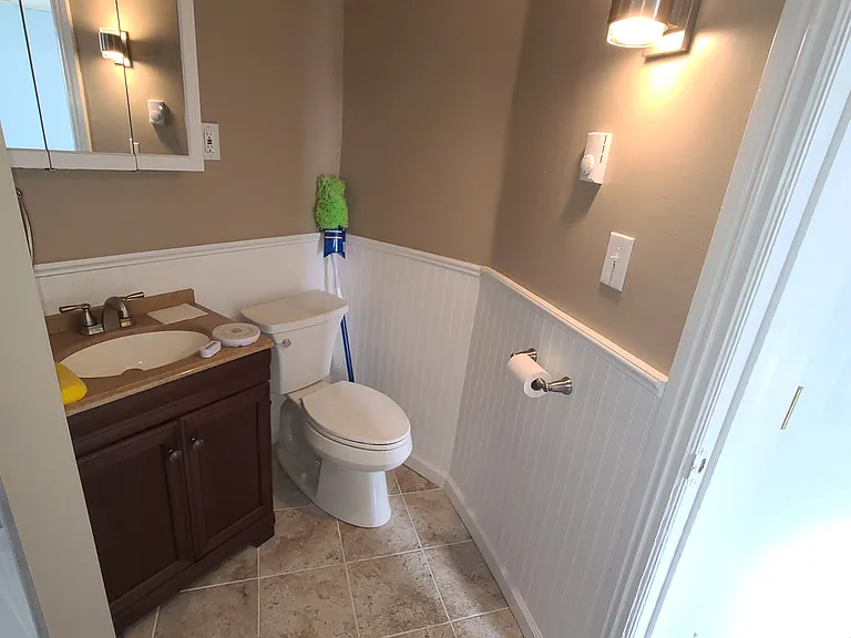 339 Chestnut St #302 — Photo 15