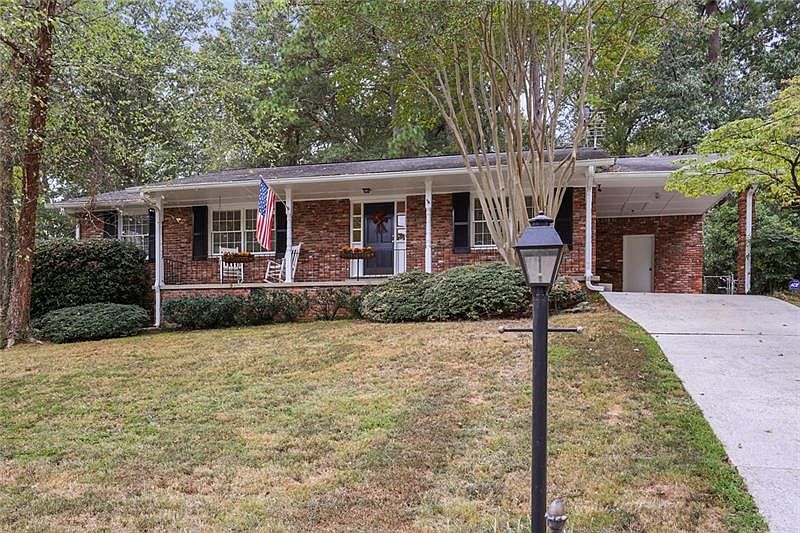 1st image of 2972 Appling Cir