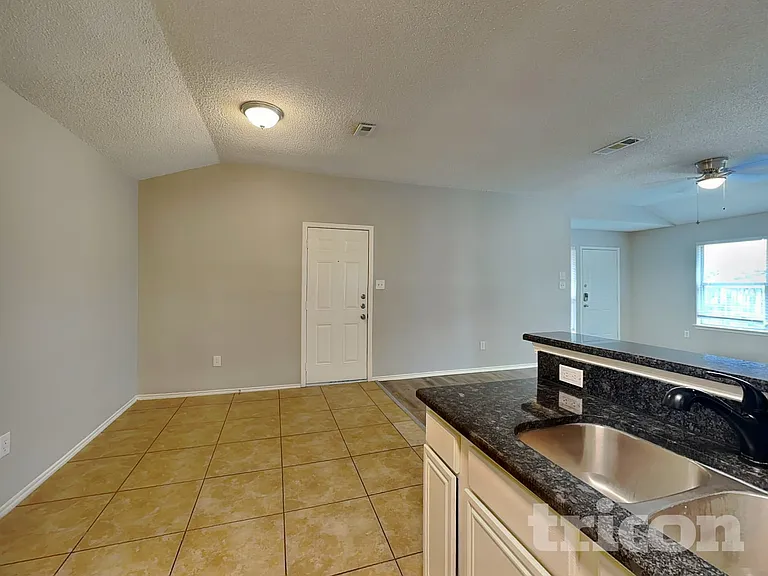 6508 Brookhaven Trl — Photo 5
