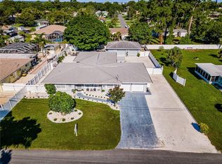 1517 Pamela St, Nokomis, FL 34275
