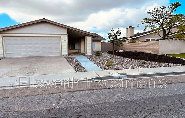 9914 Bourbon Ct — Photo 1