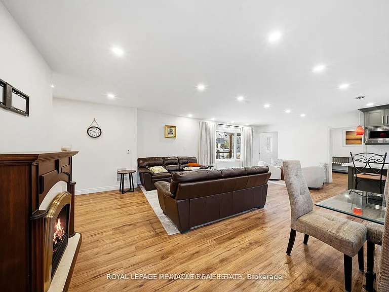 208 Glen Oak Dr — Photo 17
