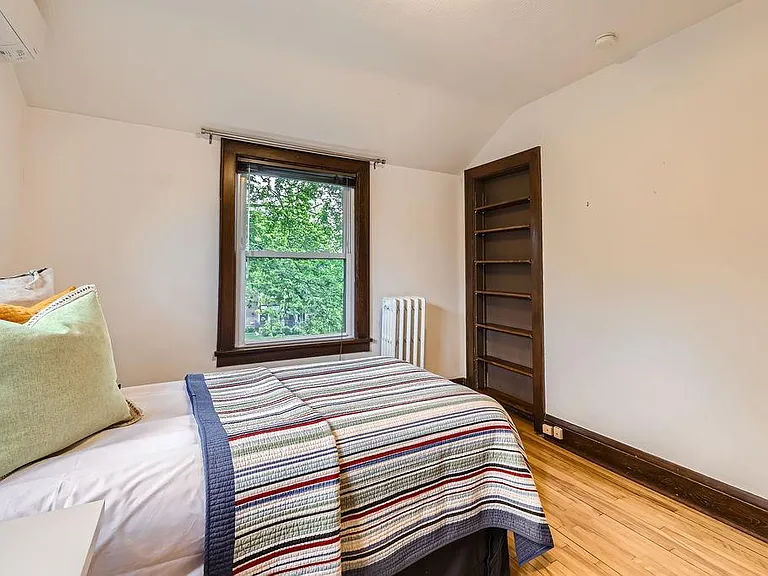 5053 Ewing Ave S — Photo 23