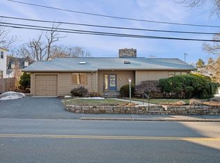 315 Puritan Rd, Swampscott, MA 01907