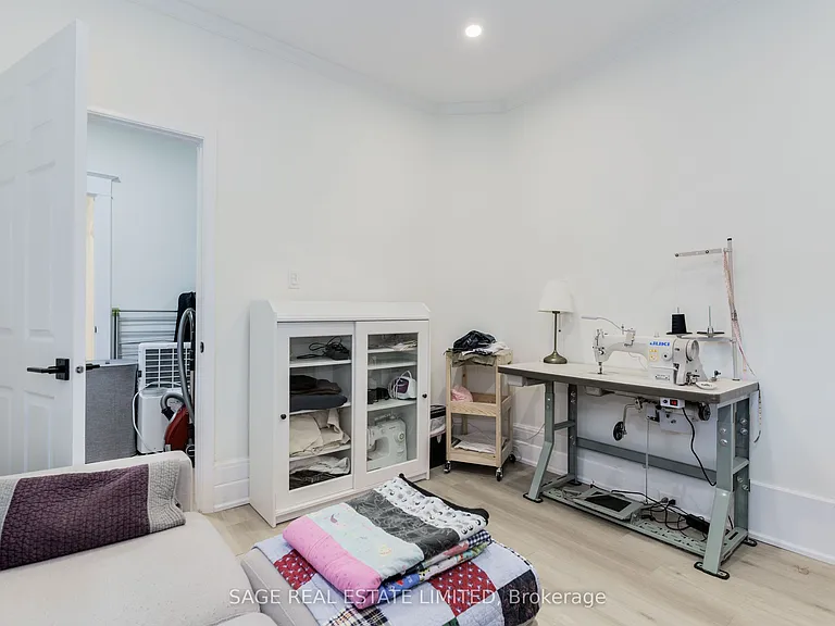 37 Rusholme Rd #MAIN — Photo 17