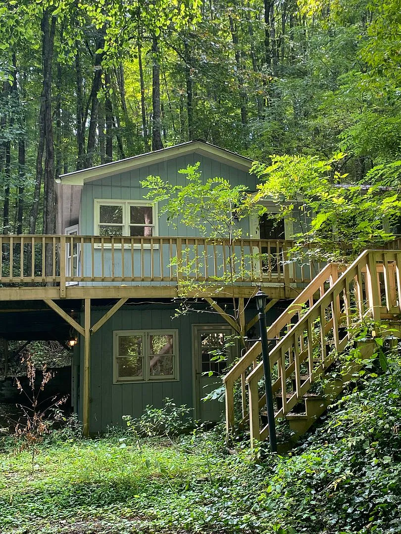 2/1 Home for rent — Photo 2