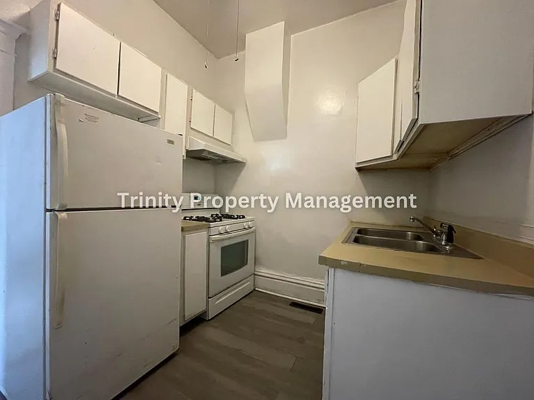 306 Byrd Ln — Photo 10