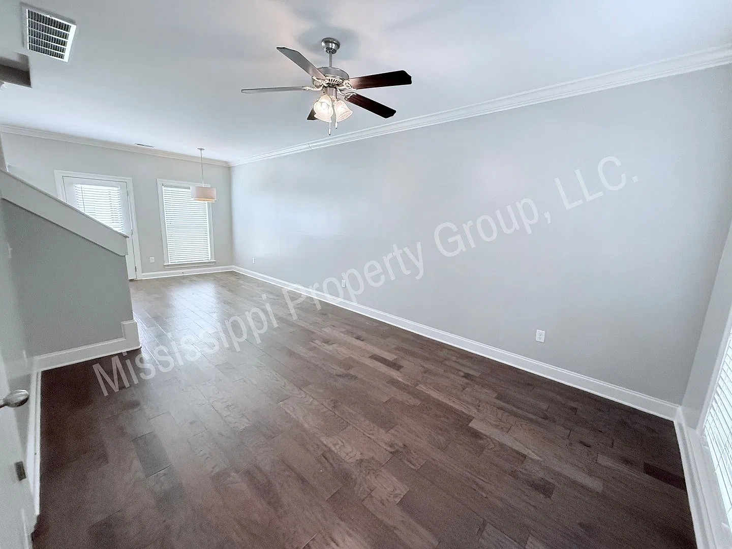 4BR/4.5BA For Rent — Photo 4