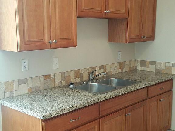 4th image of 311 Ellwood Beach Dr APT 8
