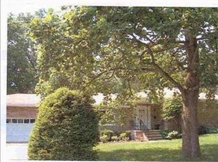 411 Edgeworth Ln, Edgeworth, PA