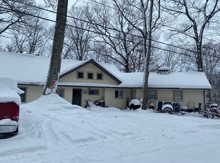 21706 Woodland Rd, Houghton, MI 49931