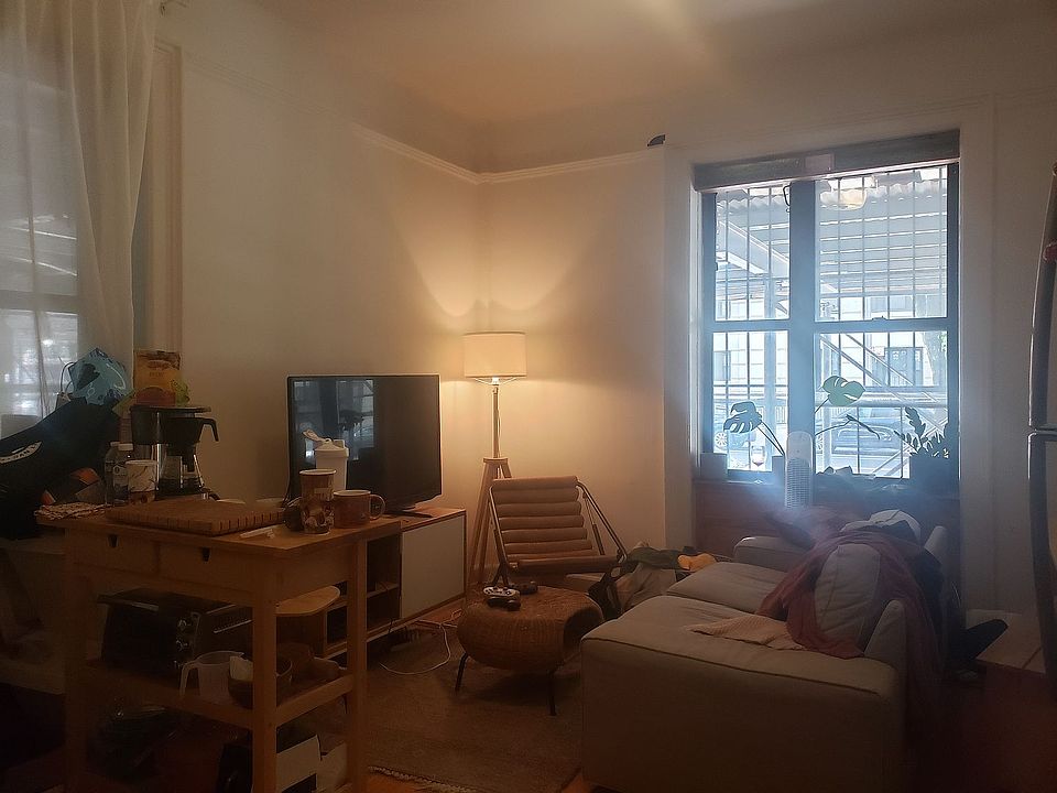 1st image of 515 Cathedral Pkwy #1SK