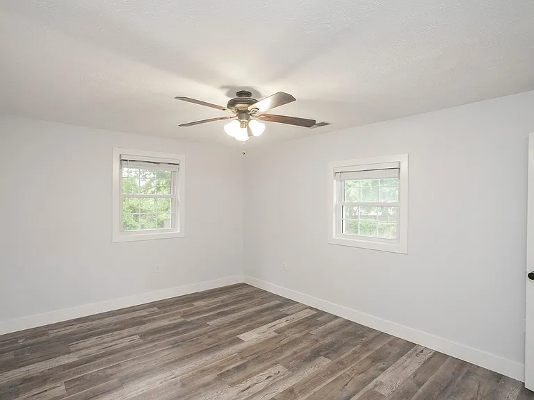 108 Aloha Ct — Photo 17
