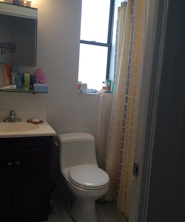 2nd image of 448 Senator St APT 2