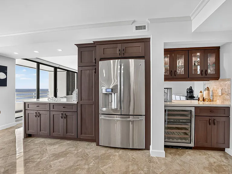 1500 S Ocean Blvd #704 — Photo 11