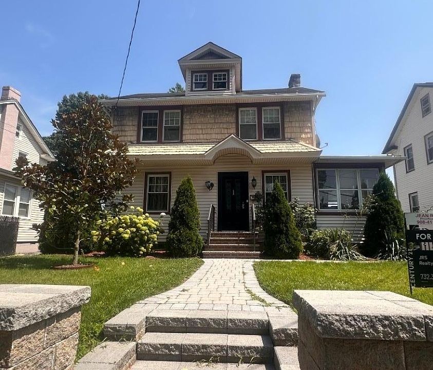 1st image of 1037 W 5Th St