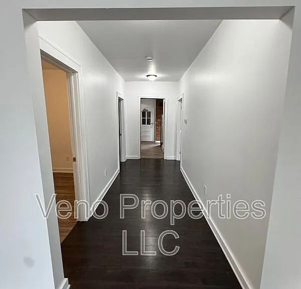 5 Marshall St #1 — Photo 6