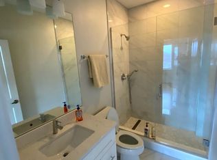 3203 N Ridgeway Ave #1, Chicago, IL 60618