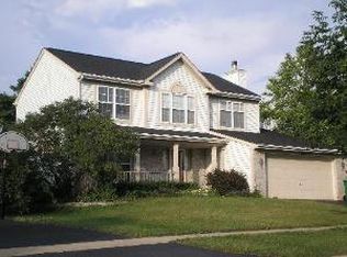 1185 Edgewater Ln, Antioch, IL 60002