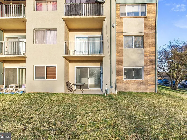 350 Gatewater Ct #A — Photo 28