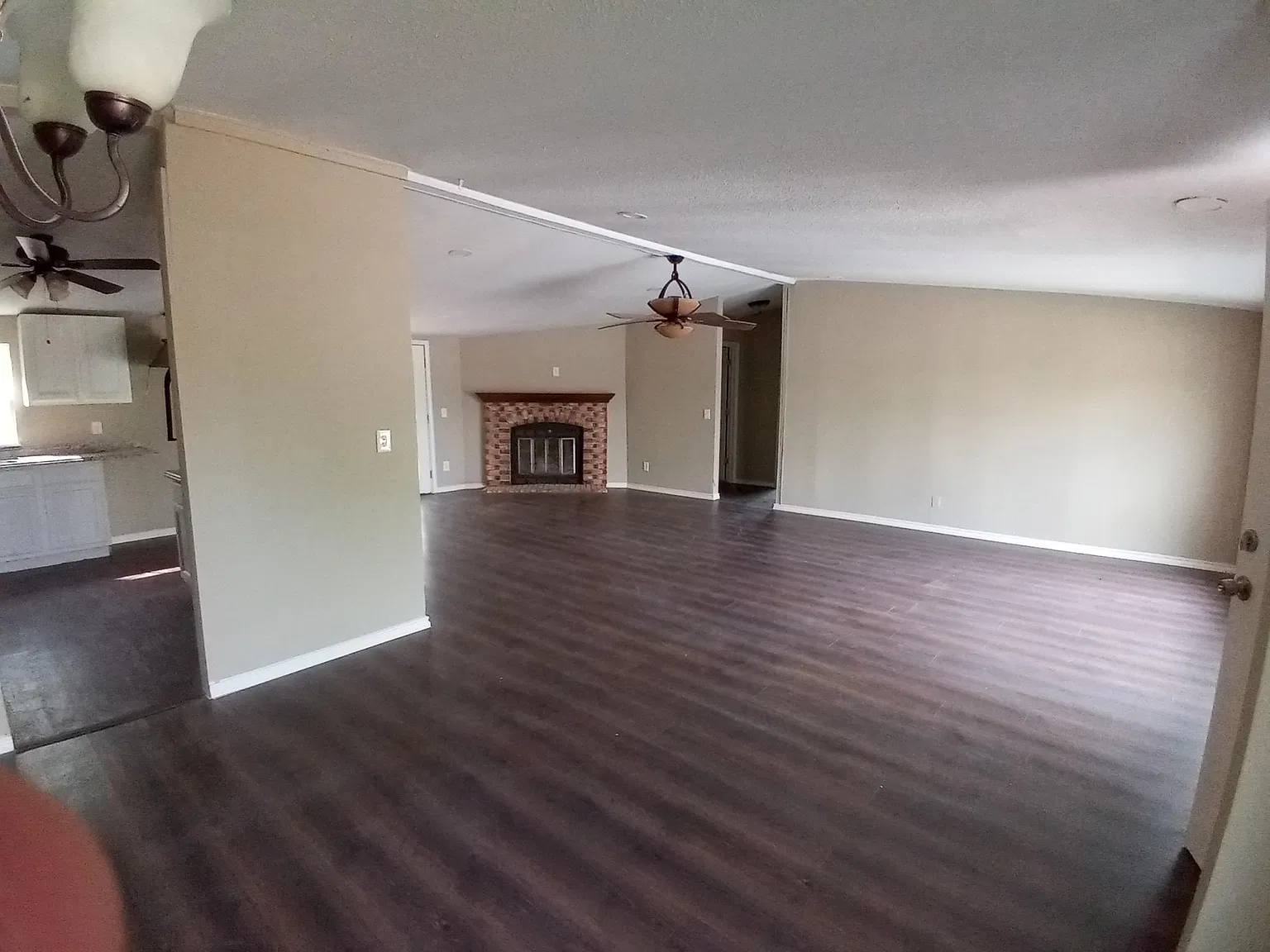 7444 FM 327 — Photo 4