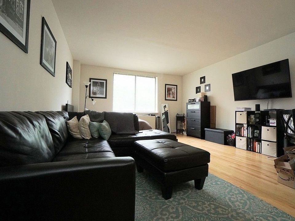 1st image of 312 E 85th St #4BB