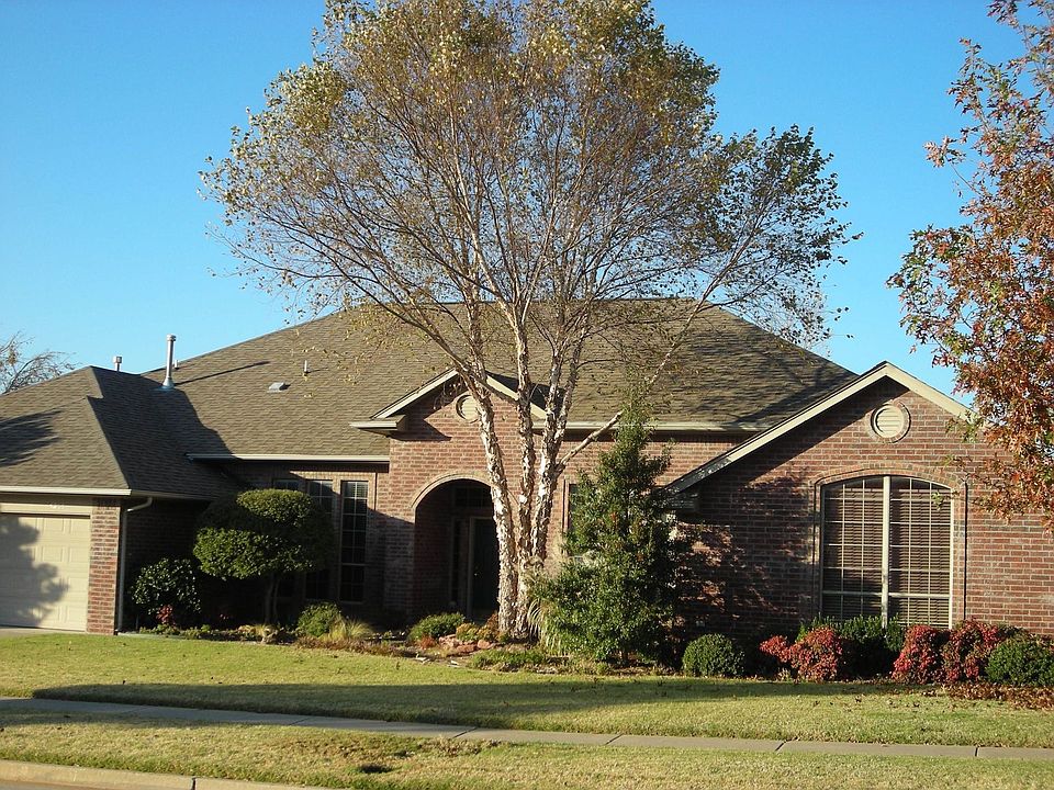 Beautiful, recently updated family home!