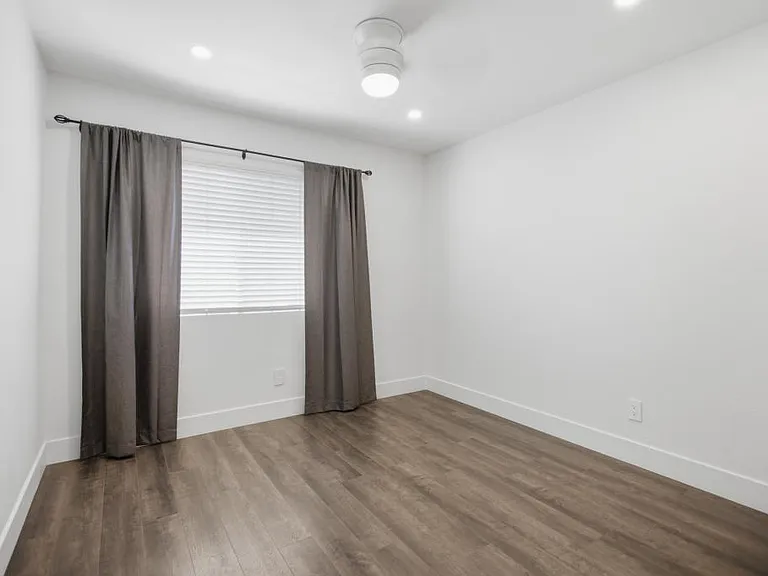 23856 Silver Summit Ct — Photo 22