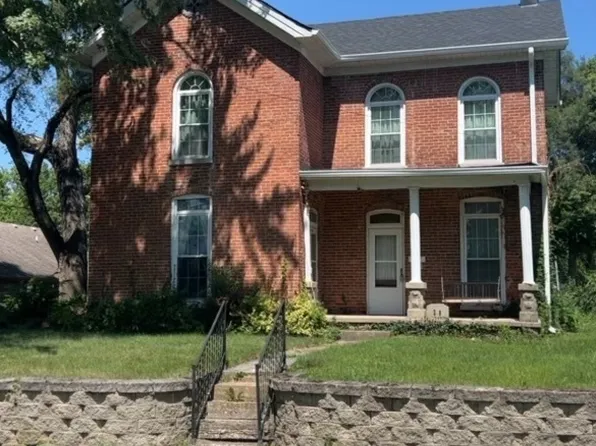 218 E Morgan St, Knightstown, IN 46148