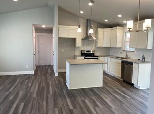 1517 E Marilyn Cir, Deer Park, WA 99006
