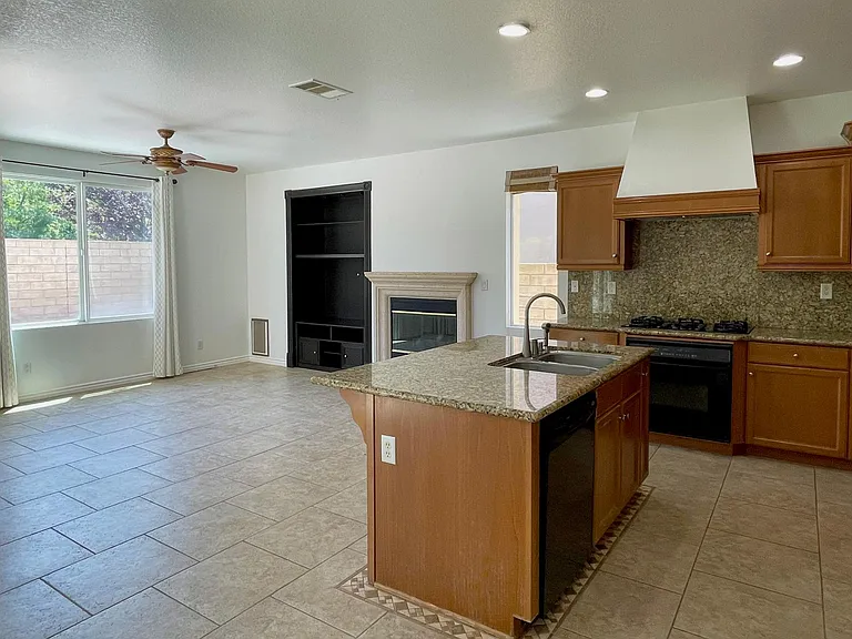 19608 Alyssa Dr — Photo 13