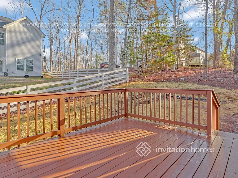 3335 Catalina Dr — Photo 22
